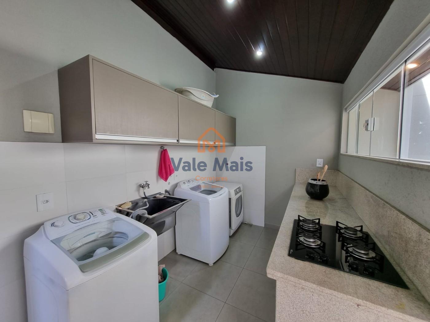 Casa à venda com 3 quartos, 197m² - Foto 37