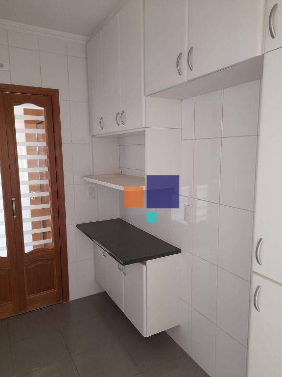 Apartamento à venda com 3 quartos, 80m² - Foto 16