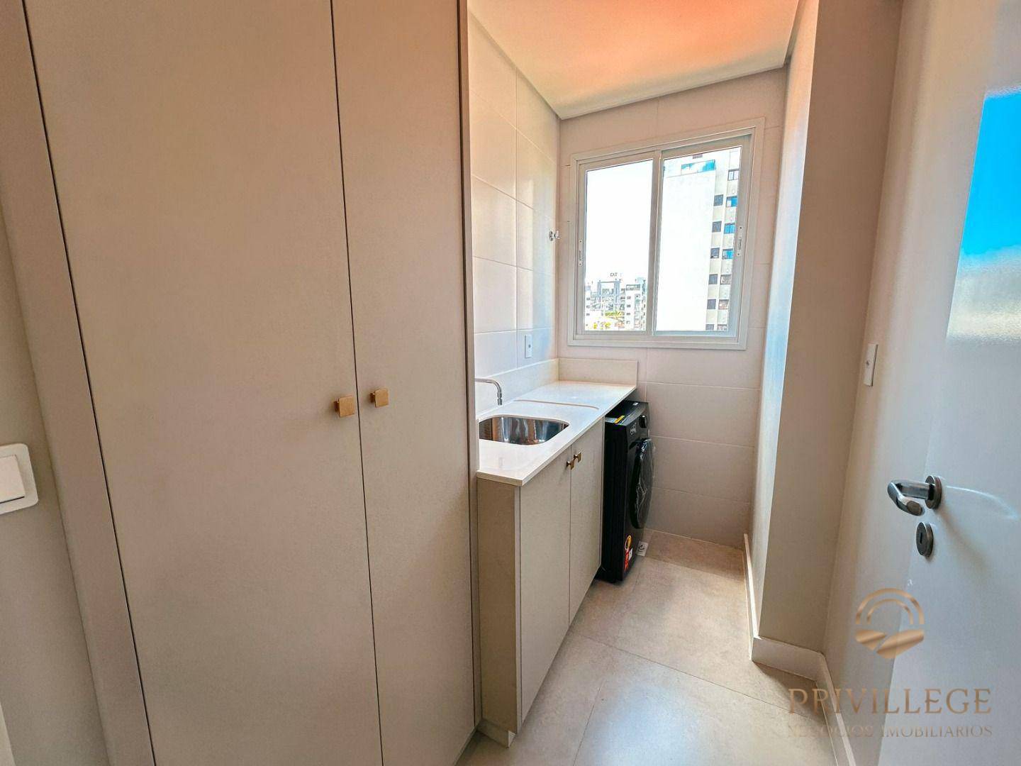 Apartamento à venda com 3 quartos, 83m² - Foto 14