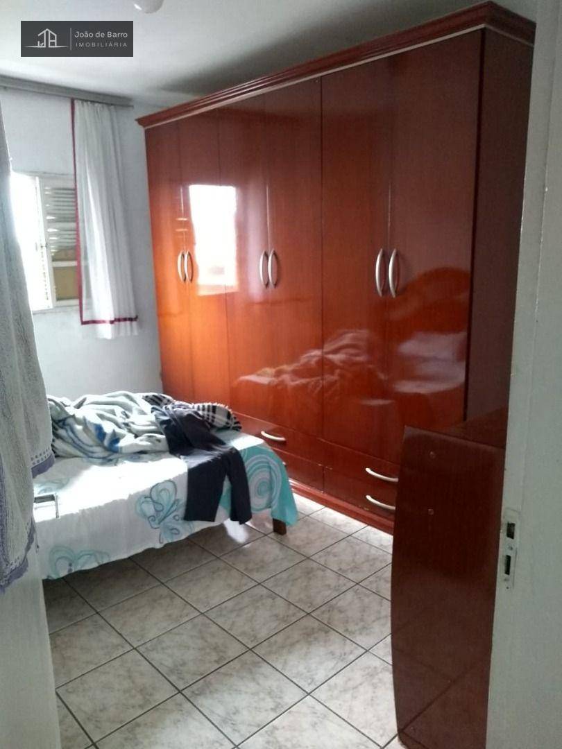 Casa à venda e aluguel com 3 quartos, 160m² - Foto 6