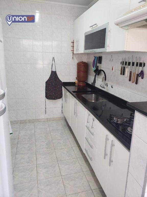 Apartamento à venda com 2 quartos, 70m² - Foto 21