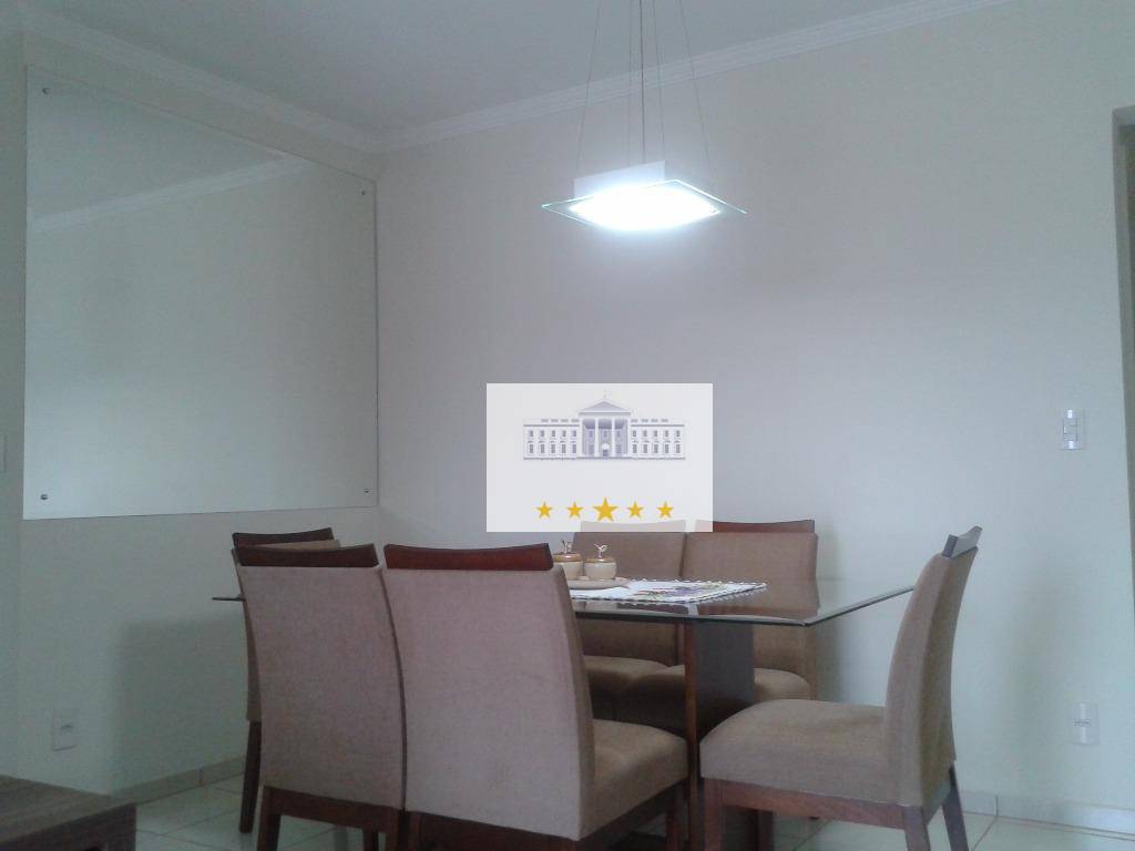 Apartamento à venda com 3 quartos, 98m² - Foto 2