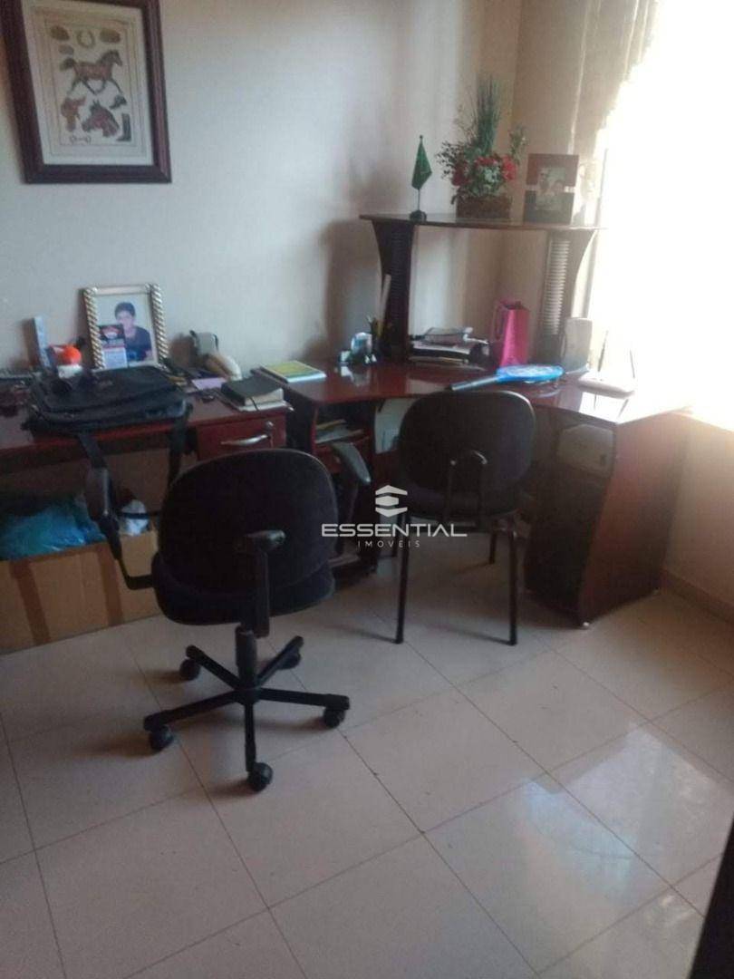 Casa de Condomínio à venda com 4 quartos, 328m² - Foto 13