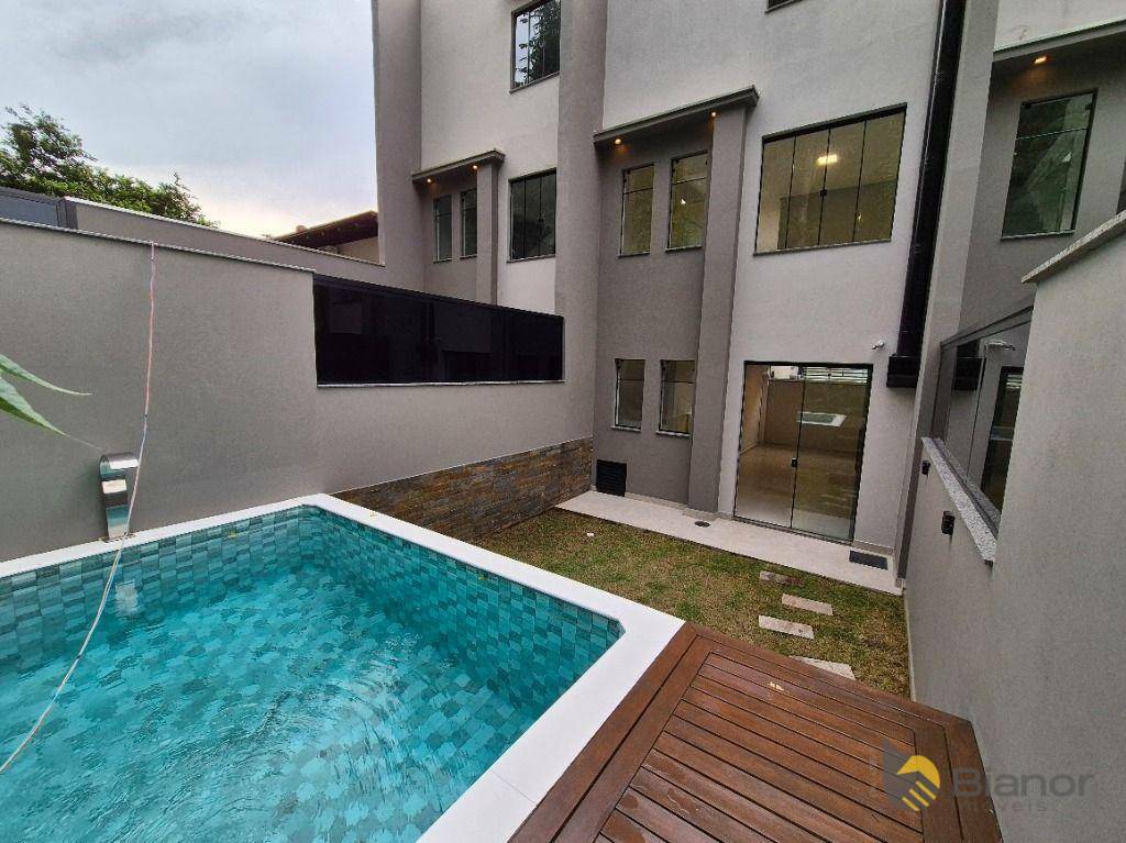 Casa de Condomínio à venda com 3 quartos, 143m² - Foto 1