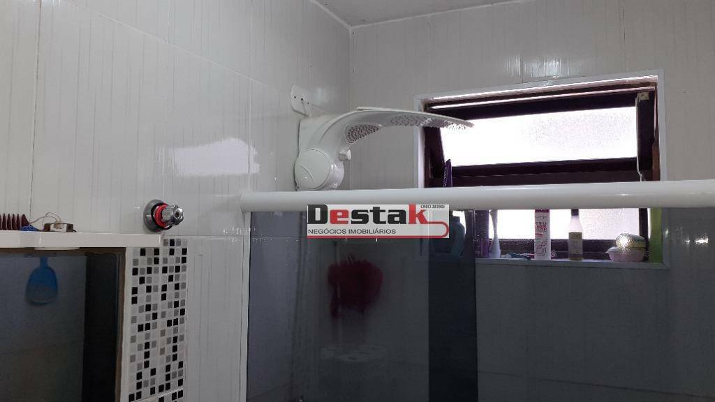 Casa à venda com 2 quartos, 150m² - Foto 30