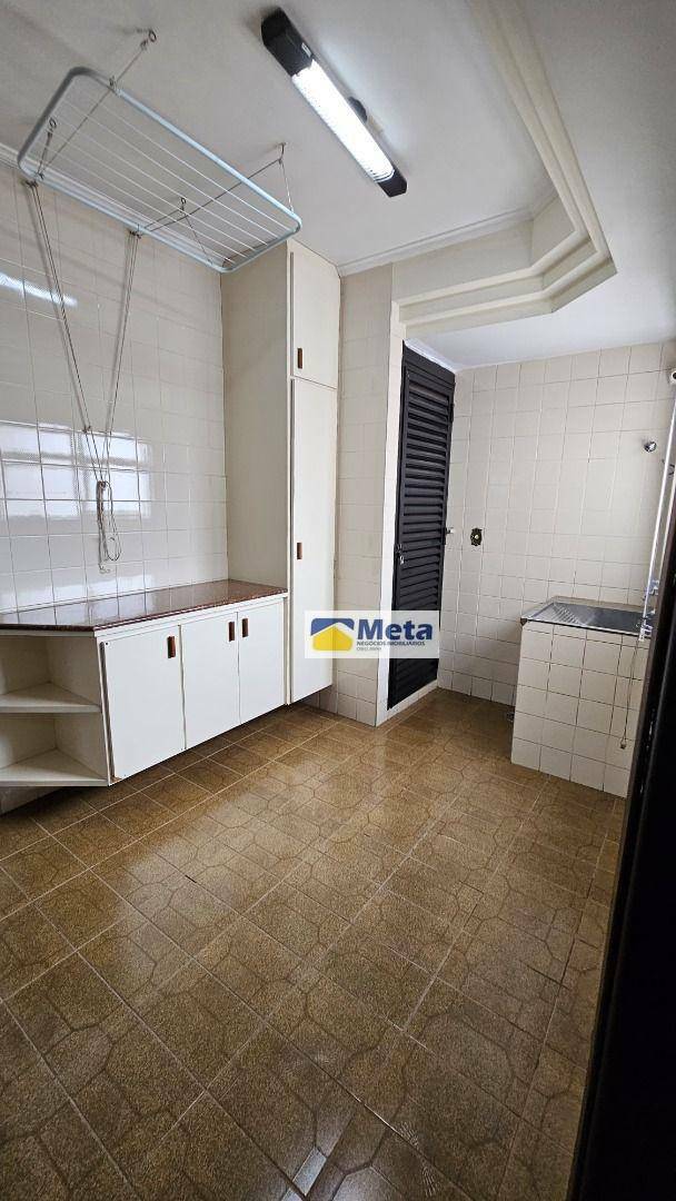 Apartamento à venda e aluguel com 4 quartos, 180m² - Foto 7