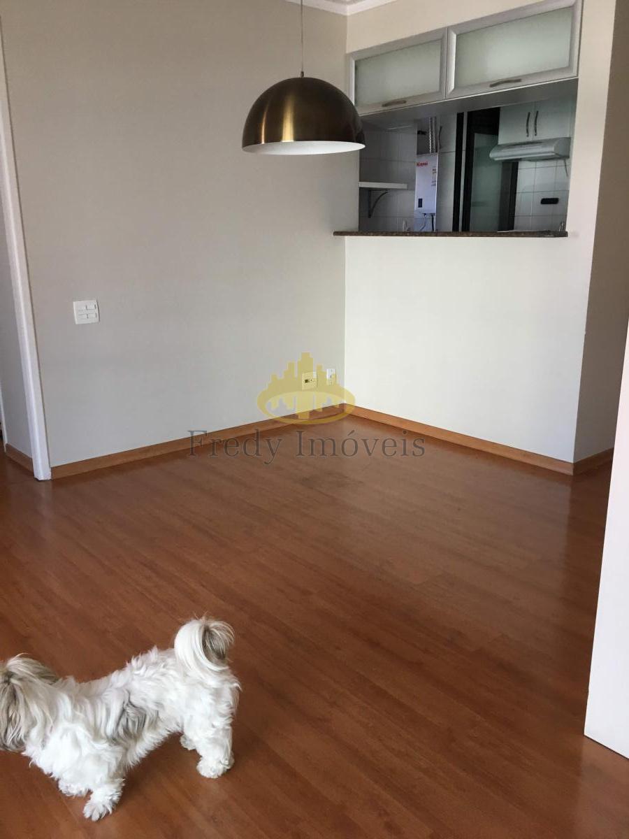 Apartamento à venda com 2 quartos, 84m² - Foto 2