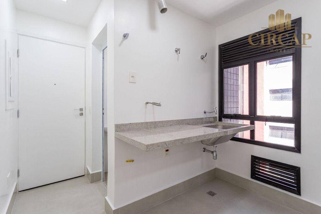 Apartamento à venda com 2 quartos, 70m² - Foto 9