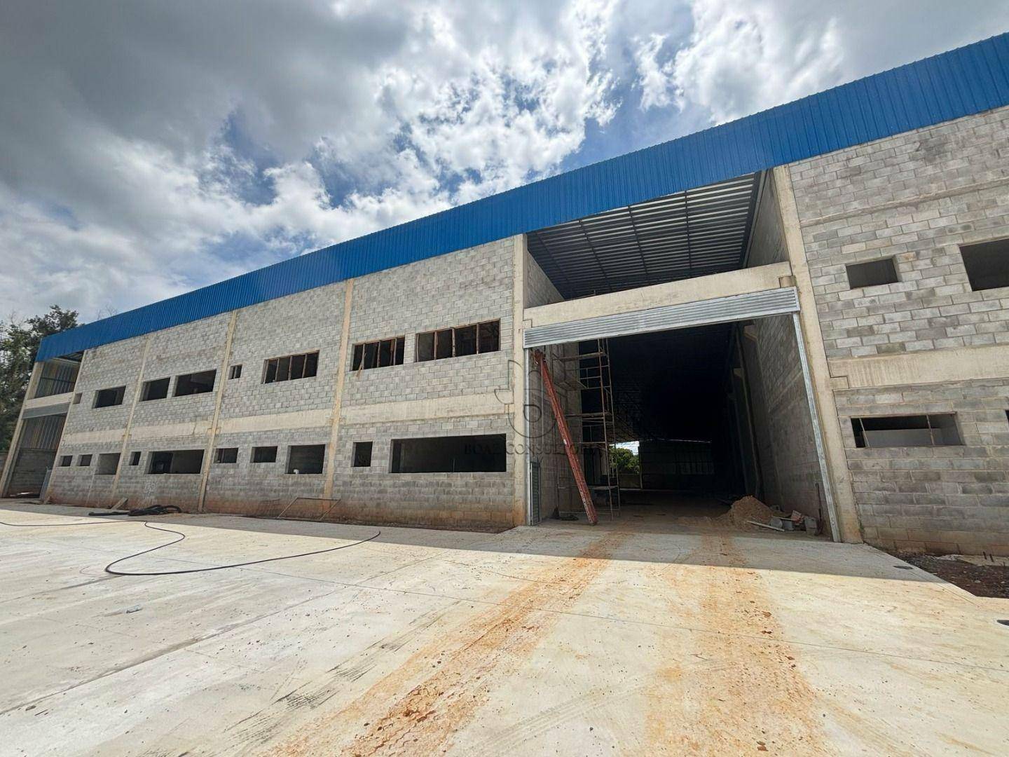 Depósito-Galpão-Armazém à venda e aluguel, 1260m² - Foto 2