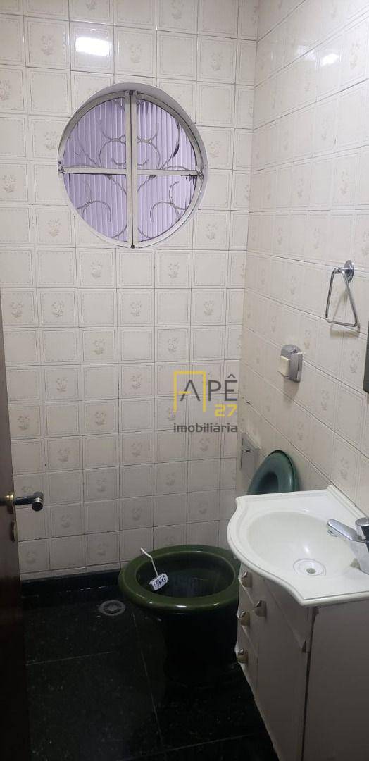 Sobrado à venda e aluguel com 3 quartos, 180m² - Foto 21