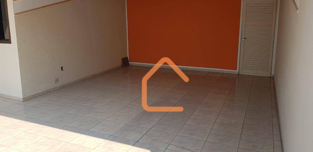 Casa à venda com 3 quartos, 166m² - Foto 17