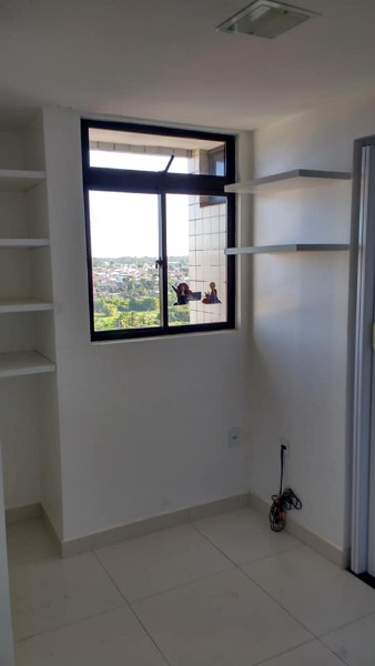 Apartamento à venda com 3 quartos, 76m² - Foto 8