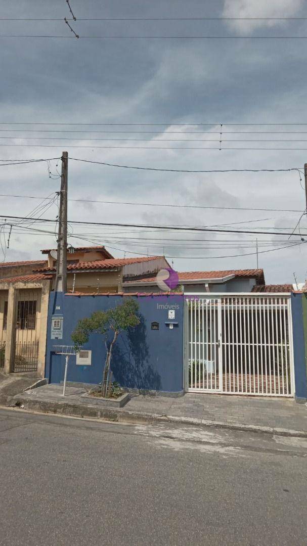 Casa à venda com 2 quartos, 95m² - Foto 1