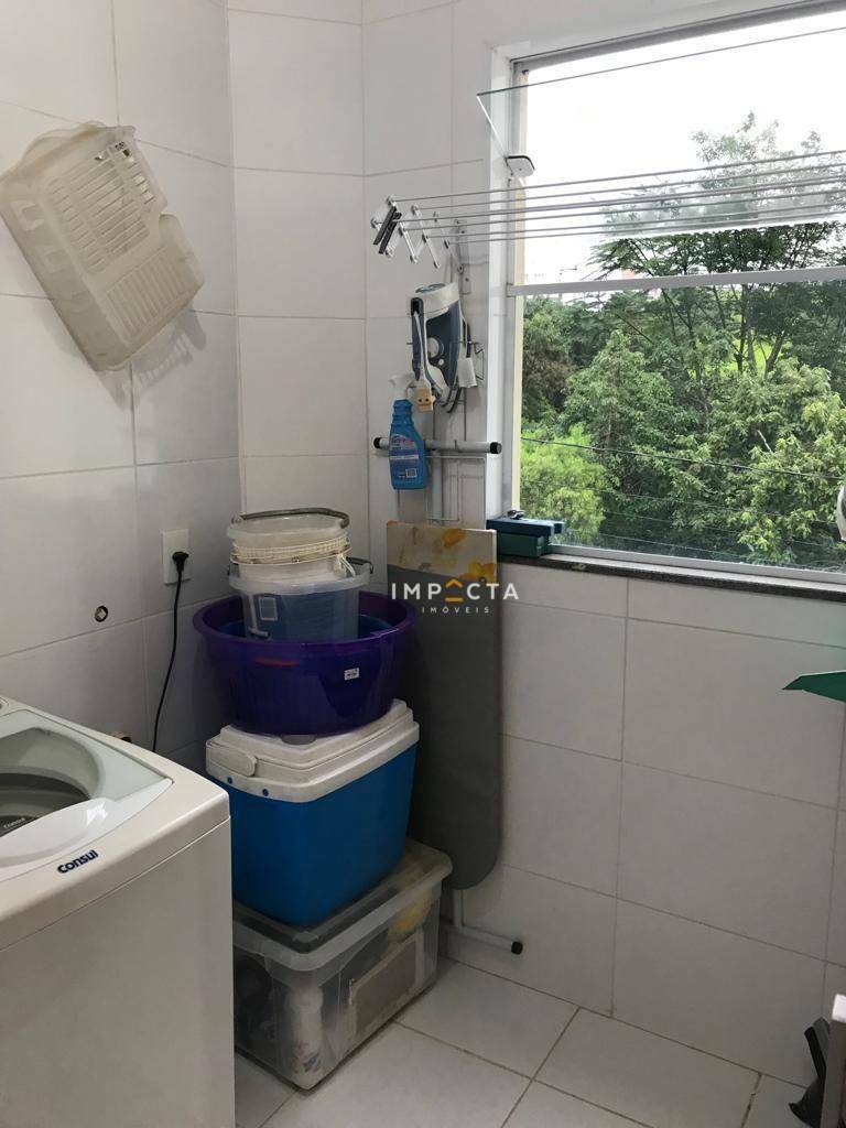 Apartamento à venda com 2 quartos, 74m² - Foto 7