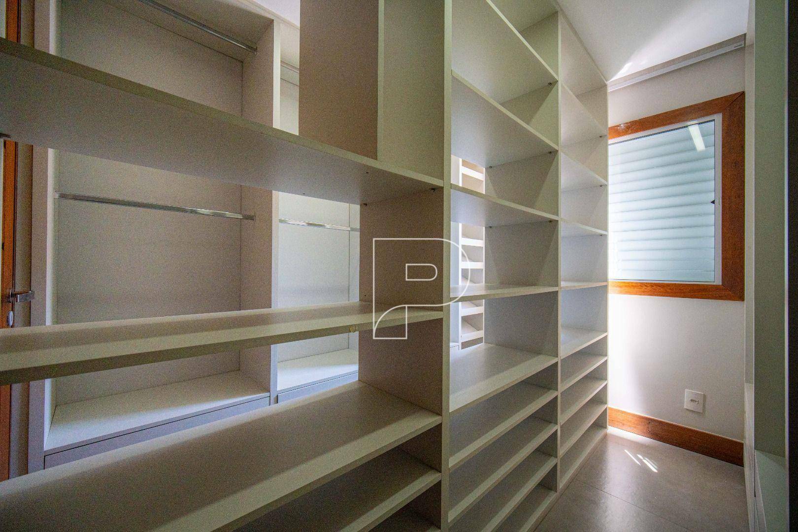 Apartamento à venda com 3 quartos, 200m² - Foto 27