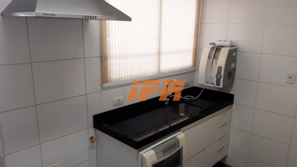 Apartamento à venda com 3 quartos, 110m² - Foto 14