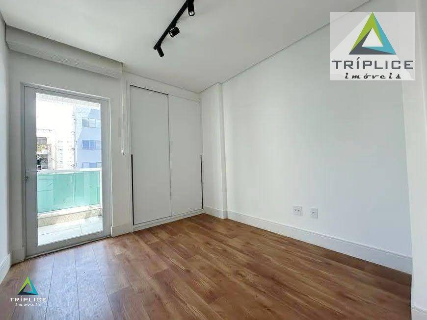 Apartamento à venda com 4 quartos, 227m² - Foto 30