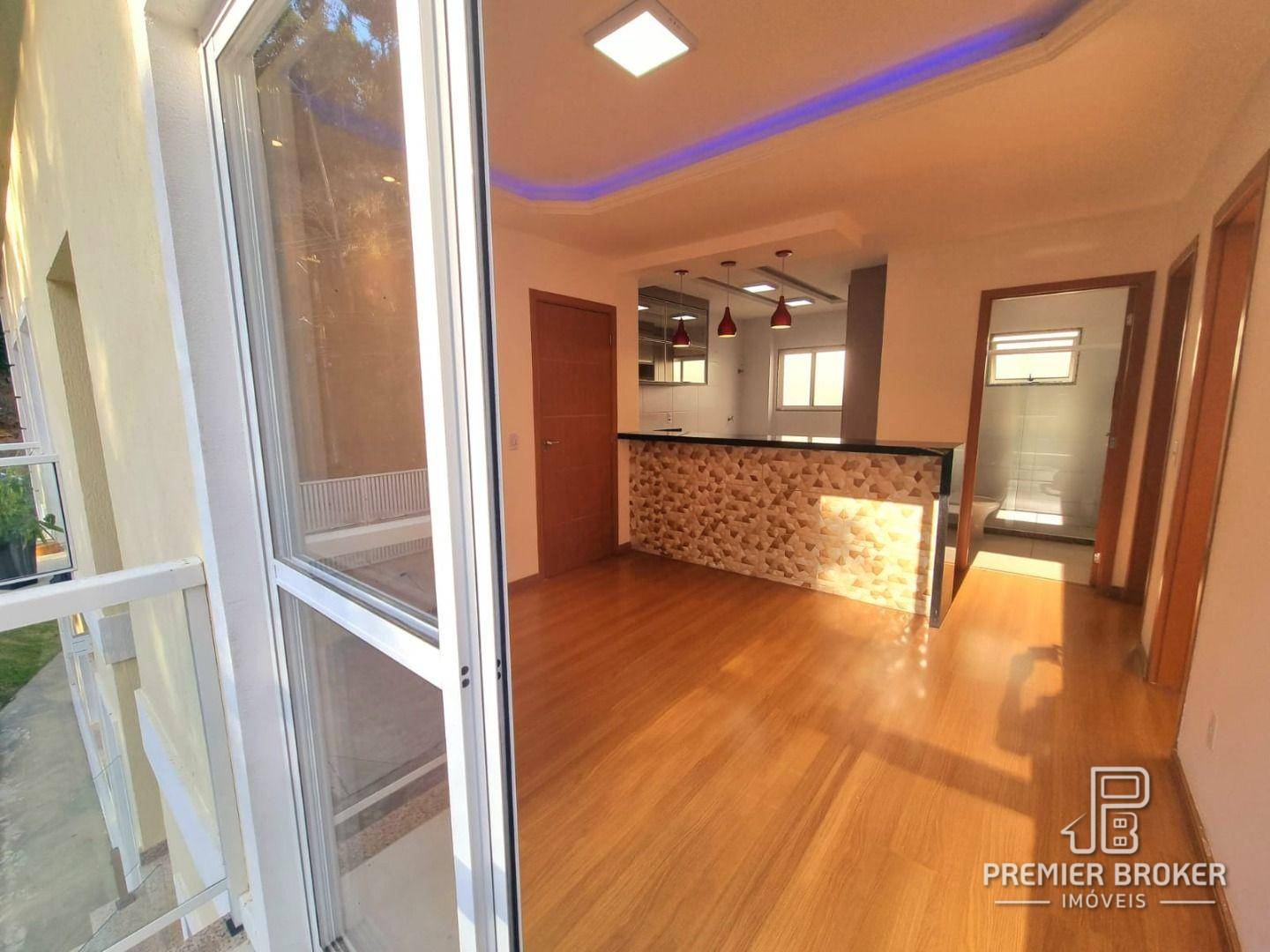 Apartamento à venda com 2 quartos, 52m² - Foto 1