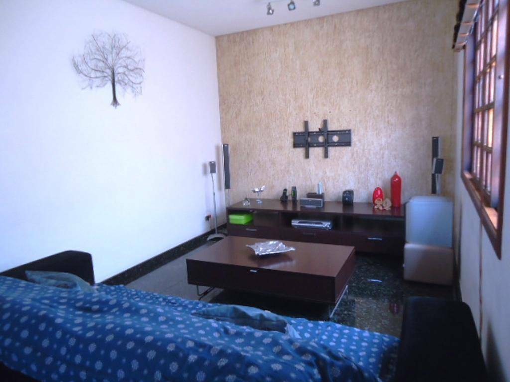 Casa à venda com 3 quartos, 450m² - Foto 33