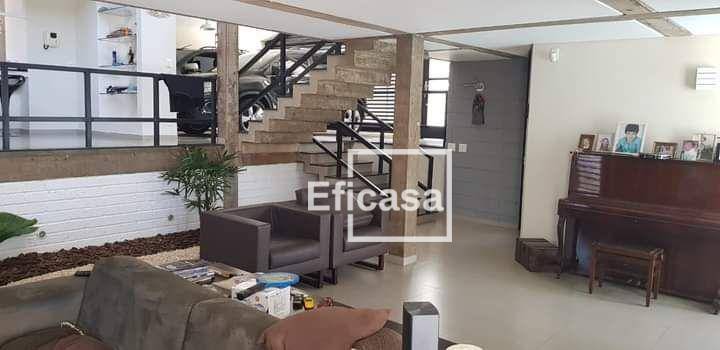 Casa à venda com 3 quartos, 450m² - Foto 8