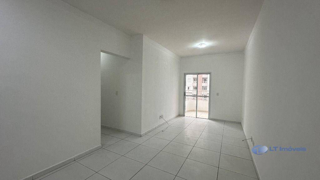 Apartamento à venda com 2 quartos, 66m² - Foto 5