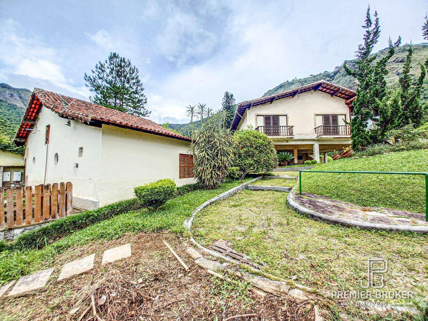 Casa à venda com 15 quartos, 1500m² - Foto 52