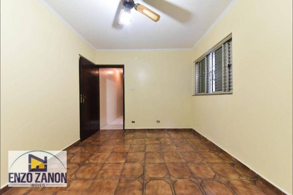 Casa à venda e aluguel com 4 quartos, 350m² - Foto 2