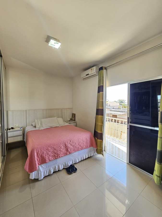 Casa à venda com 4 quartos, 196m² - Foto 16
