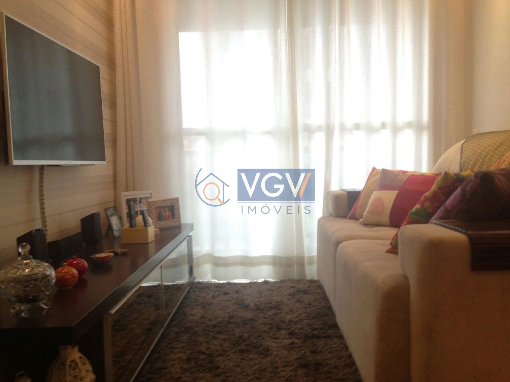 Apartamento à venda com 2 quartos, 65m² - Foto 9