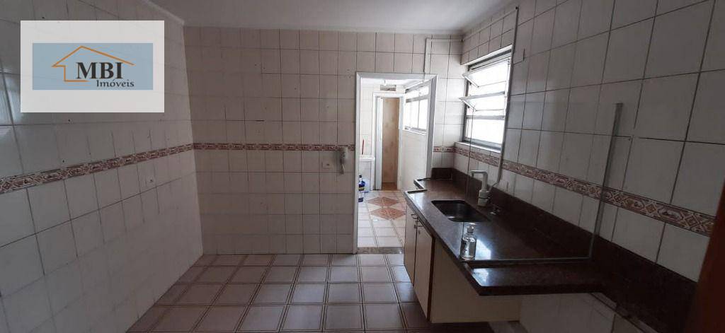 Apartamento à venda com 3 quartos, 84m² - Foto 2