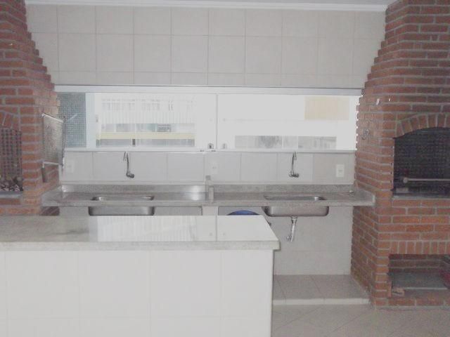 Apartamento à venda com 2 quartos, 75m² - Foto 20