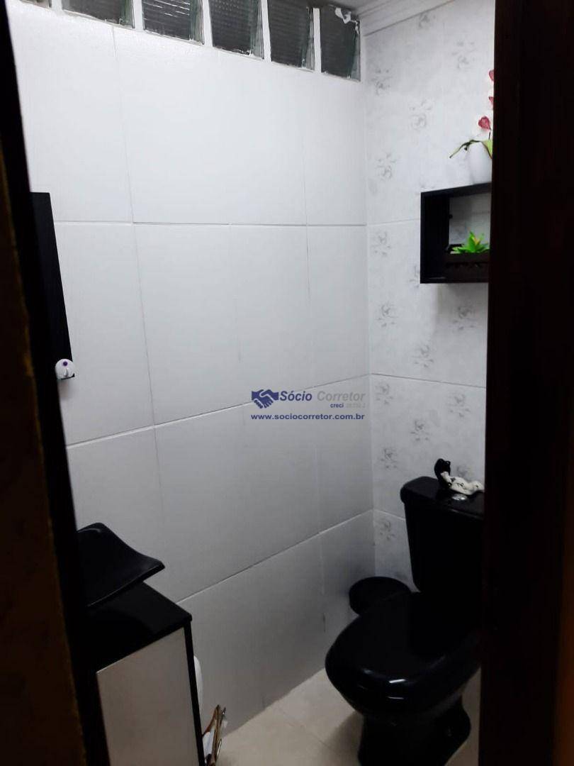 Sobrado à venda com 3 quartos, 300m² - Foto 15