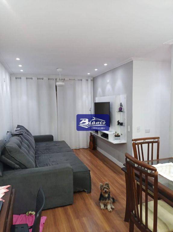 Apartamento à venda com 2 quartos, 62m² - Foto 2