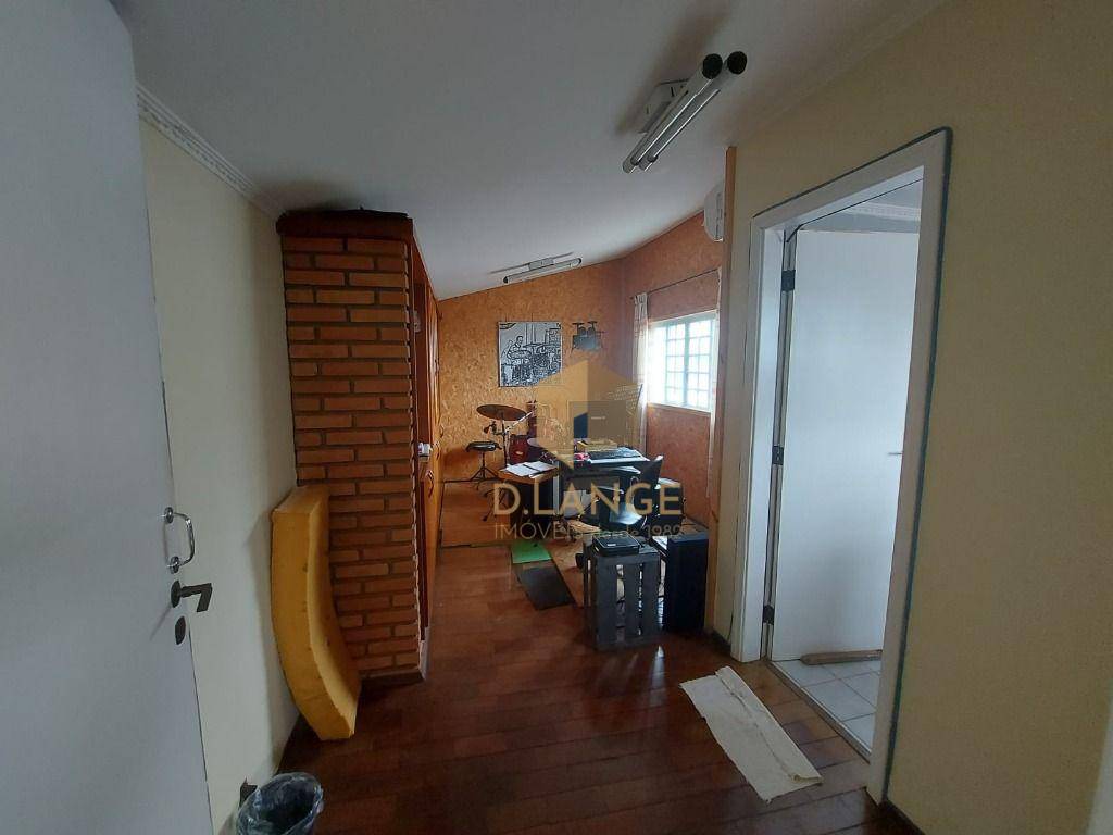 Casa à venda com 3 quartos, 267m² - Foto 17