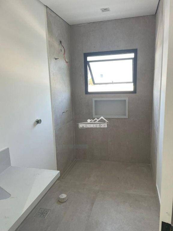 Casa de Condomínio à venda com 3 quartos, 254m² - Foto 52