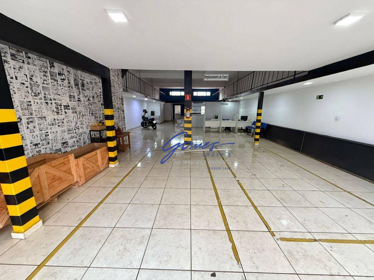 Sobrado à venda com 3 quartos, 527m² - Foto 3