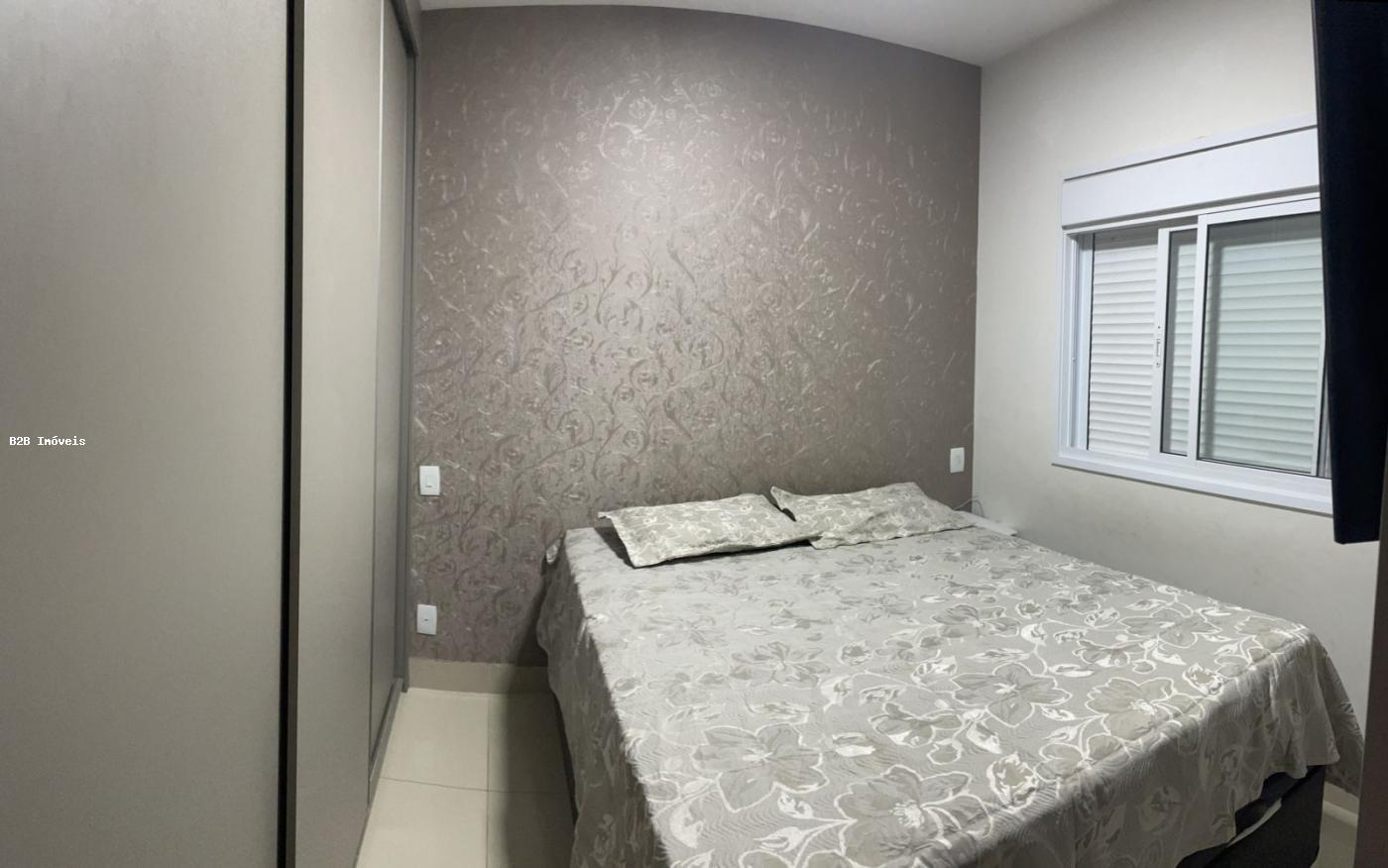 Apartamento à venda com 3 quartos, 96m² - Foto 12