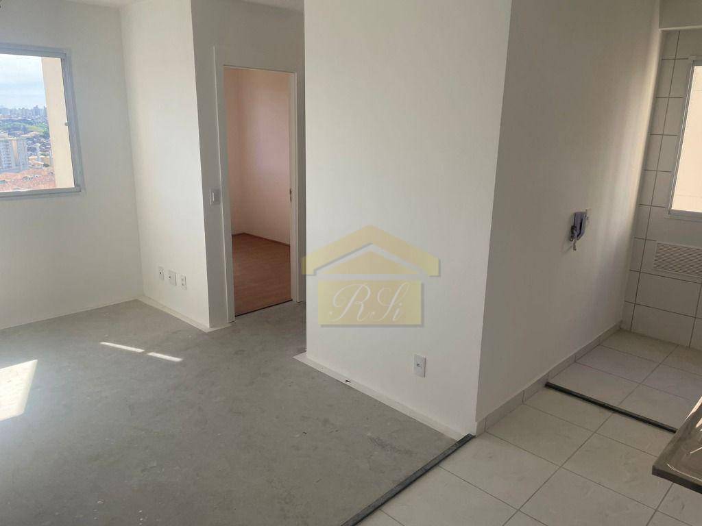 Apartamento à venda com 2 quartos, 45m² - Foto 2