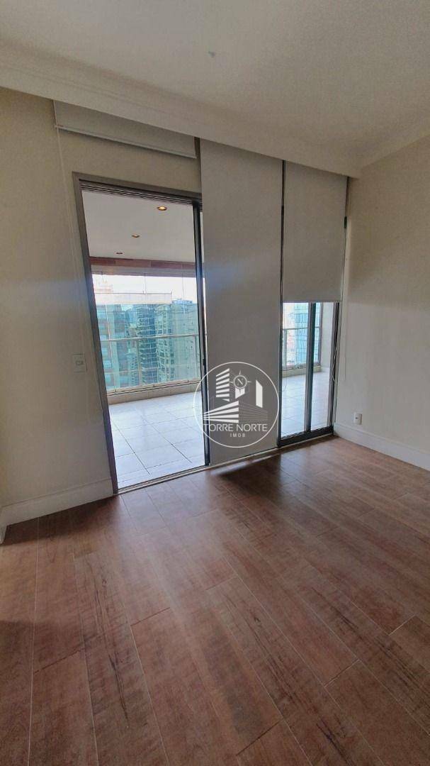 Apartamento para alugar com 2 quartos, 100m² - Foto 15