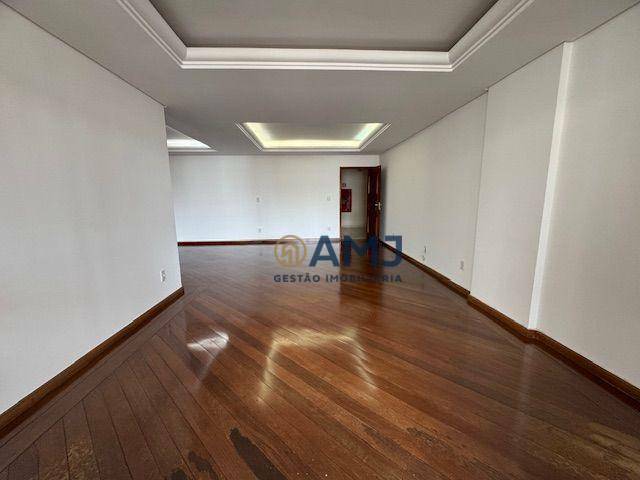 Apartamento para alugar com 4 quartos, 215m² - Foto 6