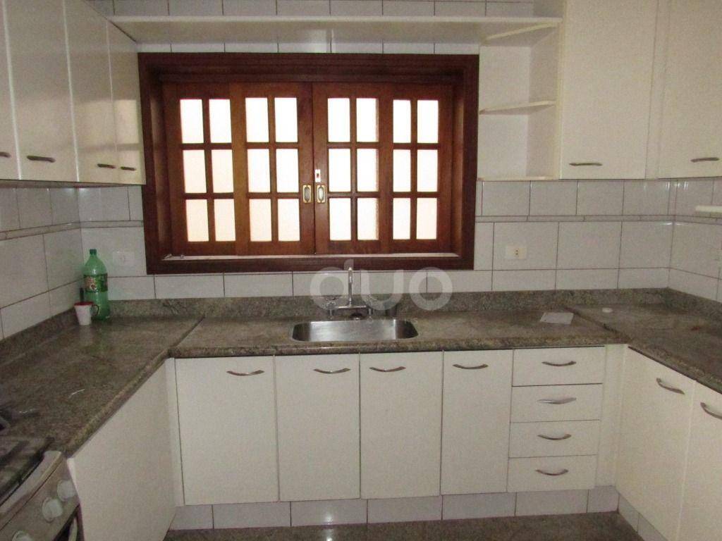 Casa de Condomínio à venda e aluguel com 3 quartos, 230m² - Foto 8