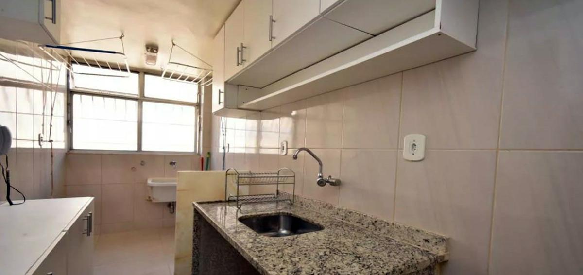 Apartamento à venda com 2 quartos, 72m² - Foto 5