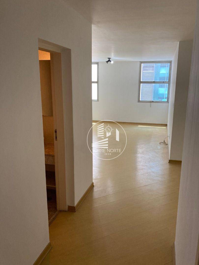 Apartamento à venda com 2 quartos, 97m² - Foto 7