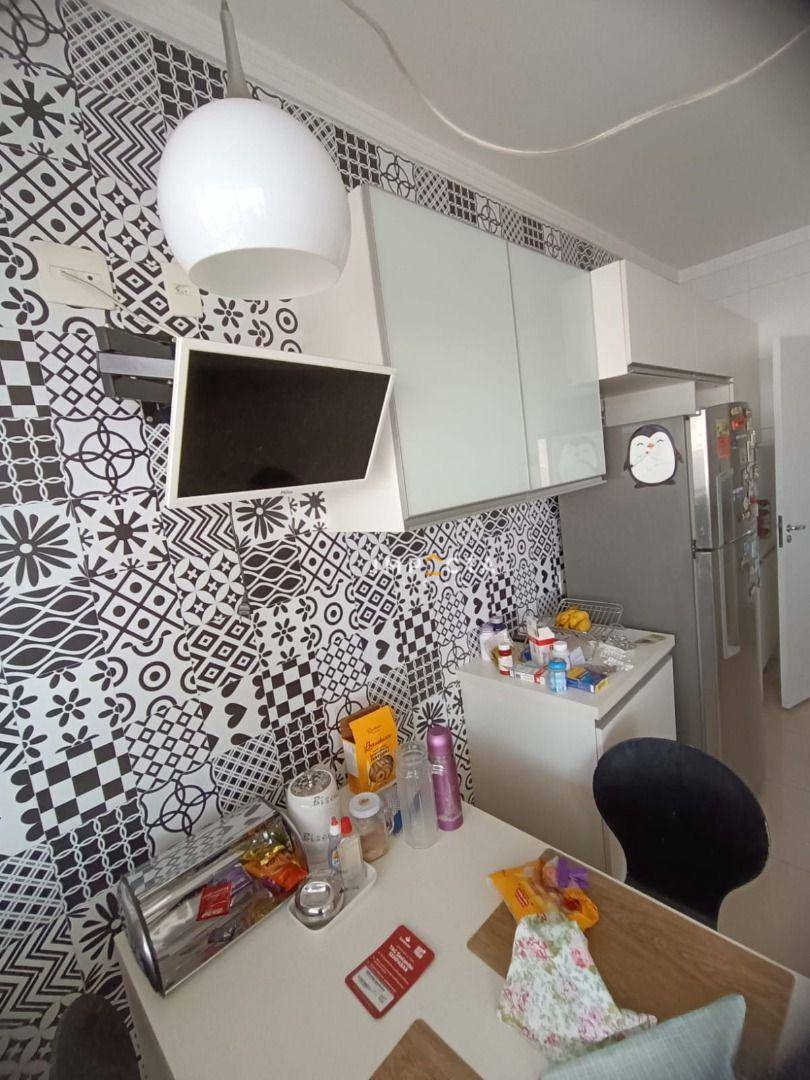 Apartamento à venda com 3 quartos, 157m² - Foto 11