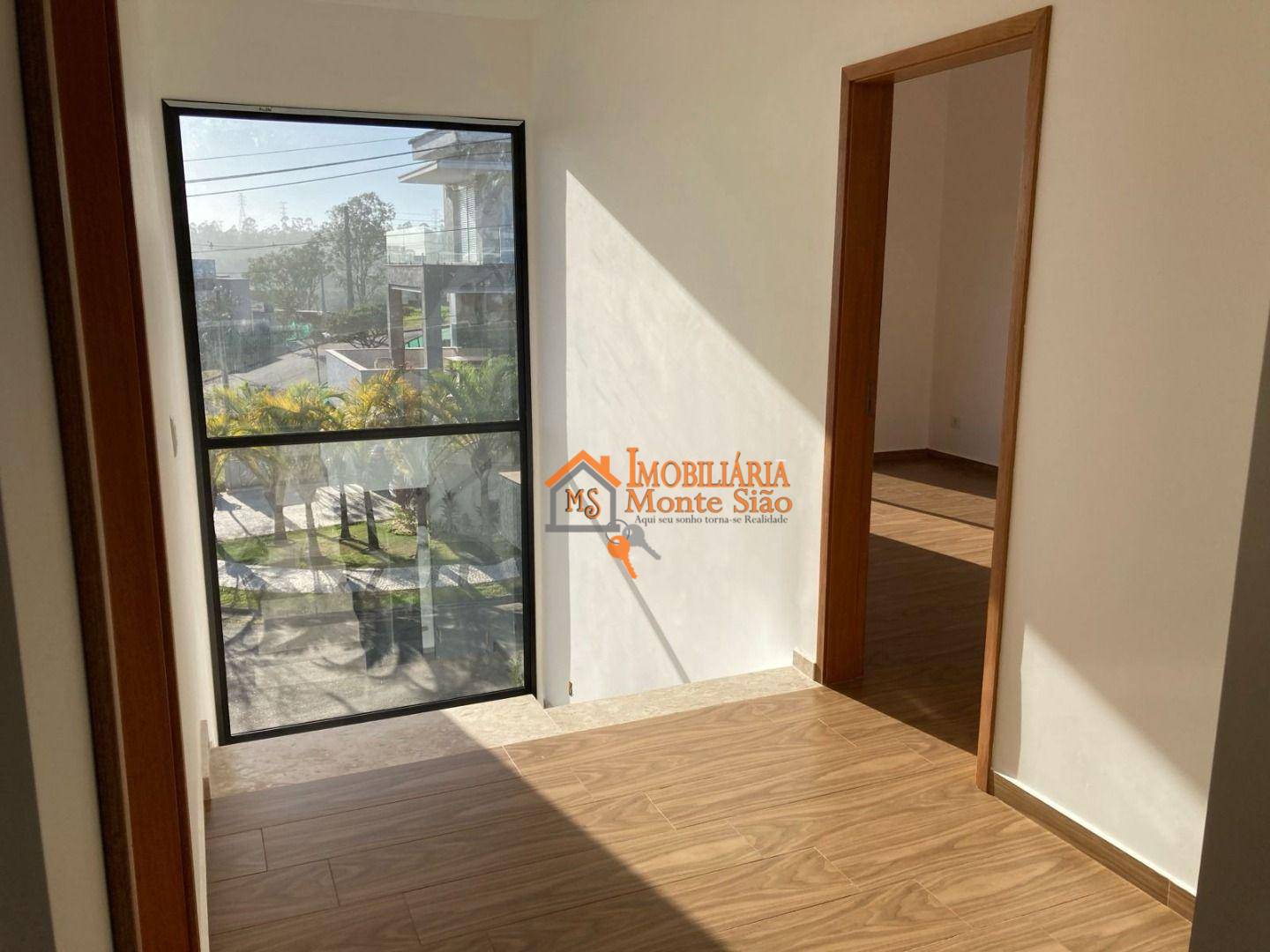 Sobrado à venda com 4 quartos, 342m² - Foto 32