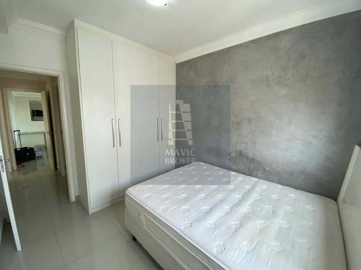 Apartamento para alugar com 3 quartos, 157m² - Foto 15