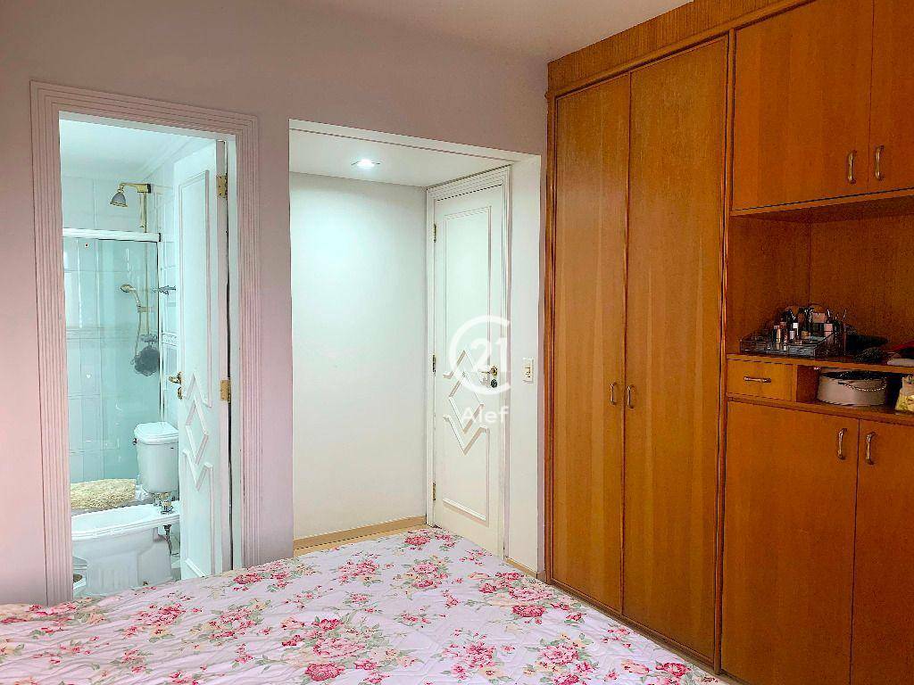 Apartamento à venda com 3 quartos, 115m² - Foto 8