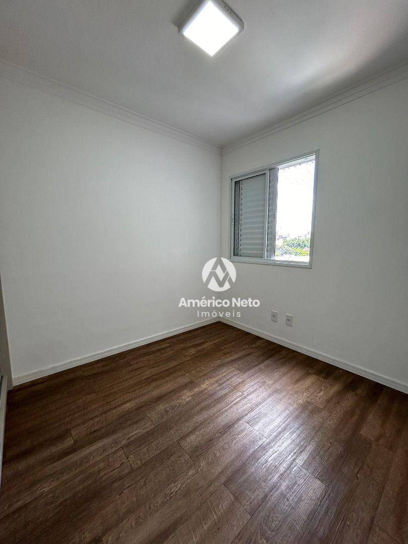 Apartamento à venda com 2 quartos, 79m² - Foto 18