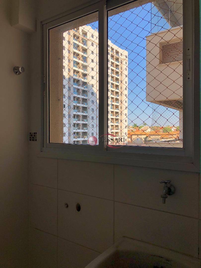 Apartamento para alugar com 3 quartos, 90m² - Foto 8