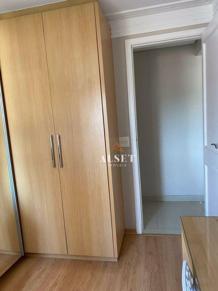 Apartamento à venda com 3 quartos, 121m² - Foto 19